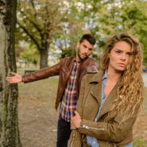 Read more about the article Emotional Disconnect: Recognizing Signs of Falling Out of Love