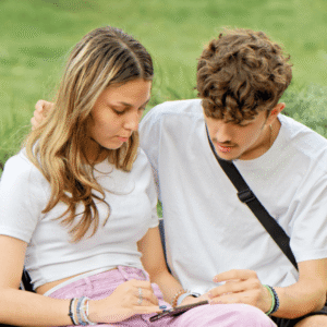 Read more about the article 8. Empower Yourself: Noteworthy Family Emotional Abuse Signs